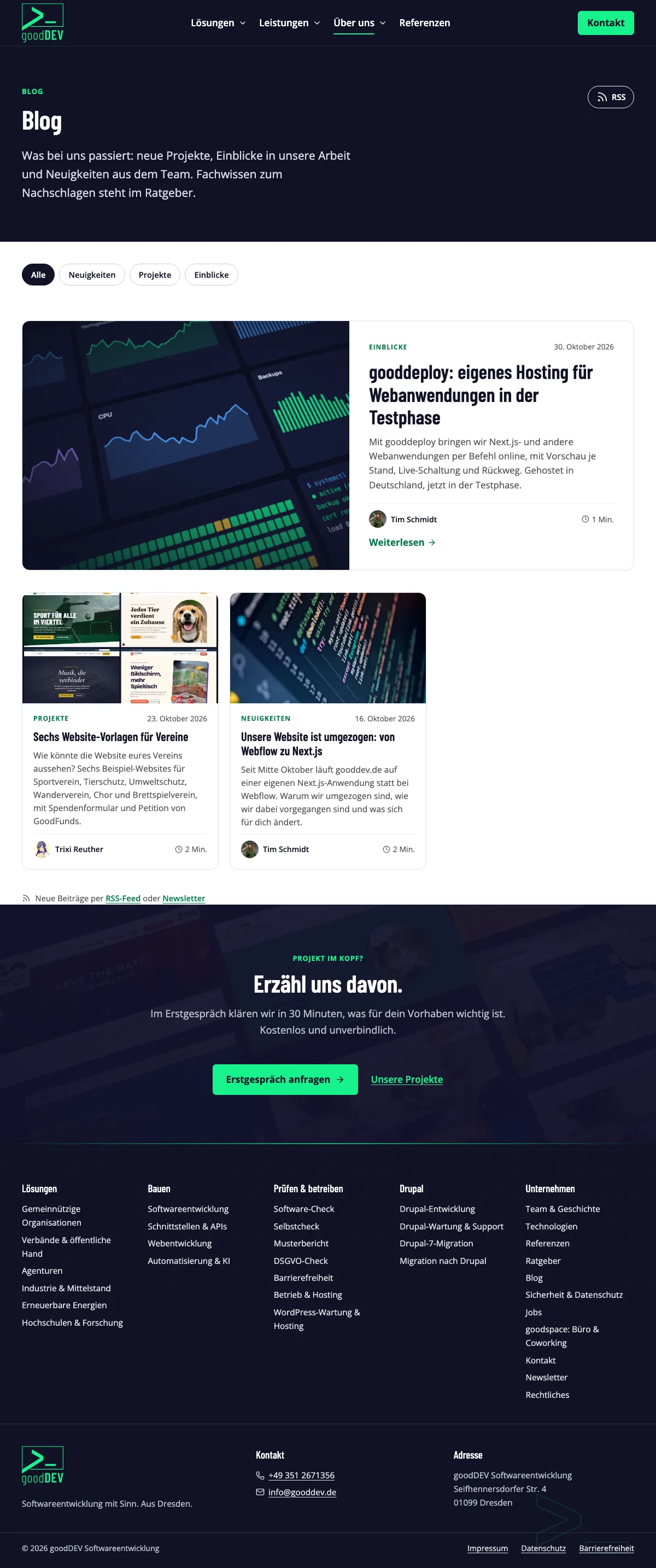 Übersicht des goodDEV-Blogs mit den ersten drei Beiträgen auf Desktop und Telefon